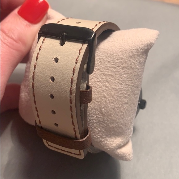 Taki Watch - Picture 2 of 3